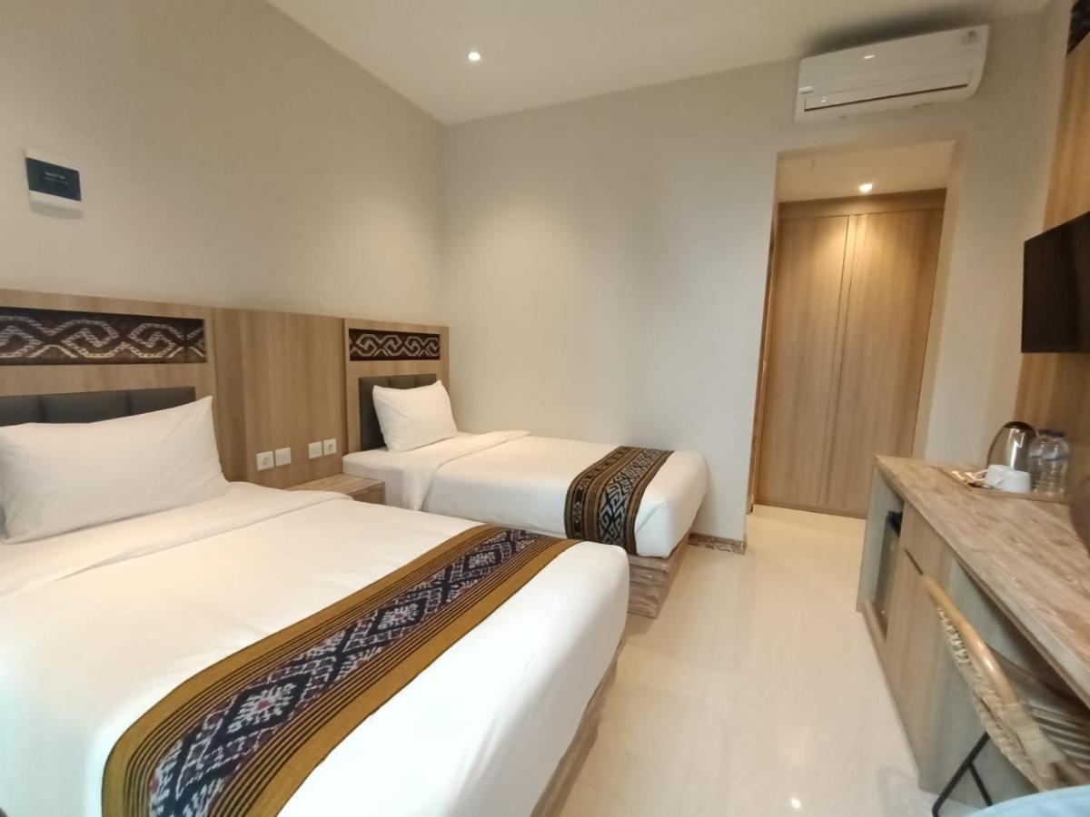 Dejavu 2.0 Hotel Bajo Komodo 纳闽巴霍 外观 照片