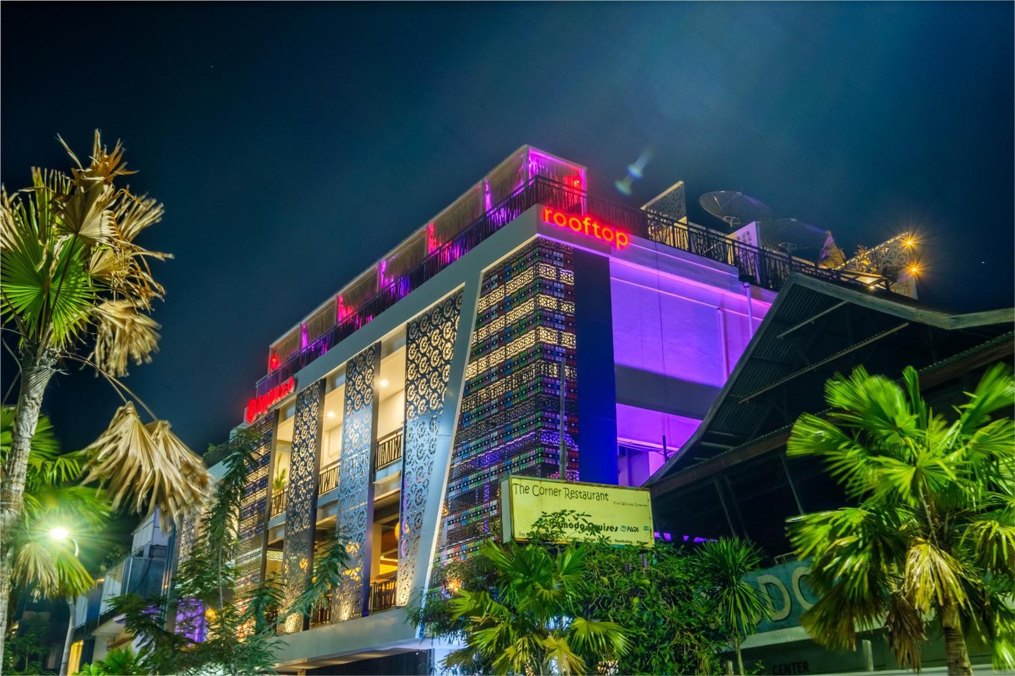 Dejavu 2.0 Hotel Bajo Komodo 纳闽巴霍 外观 照片