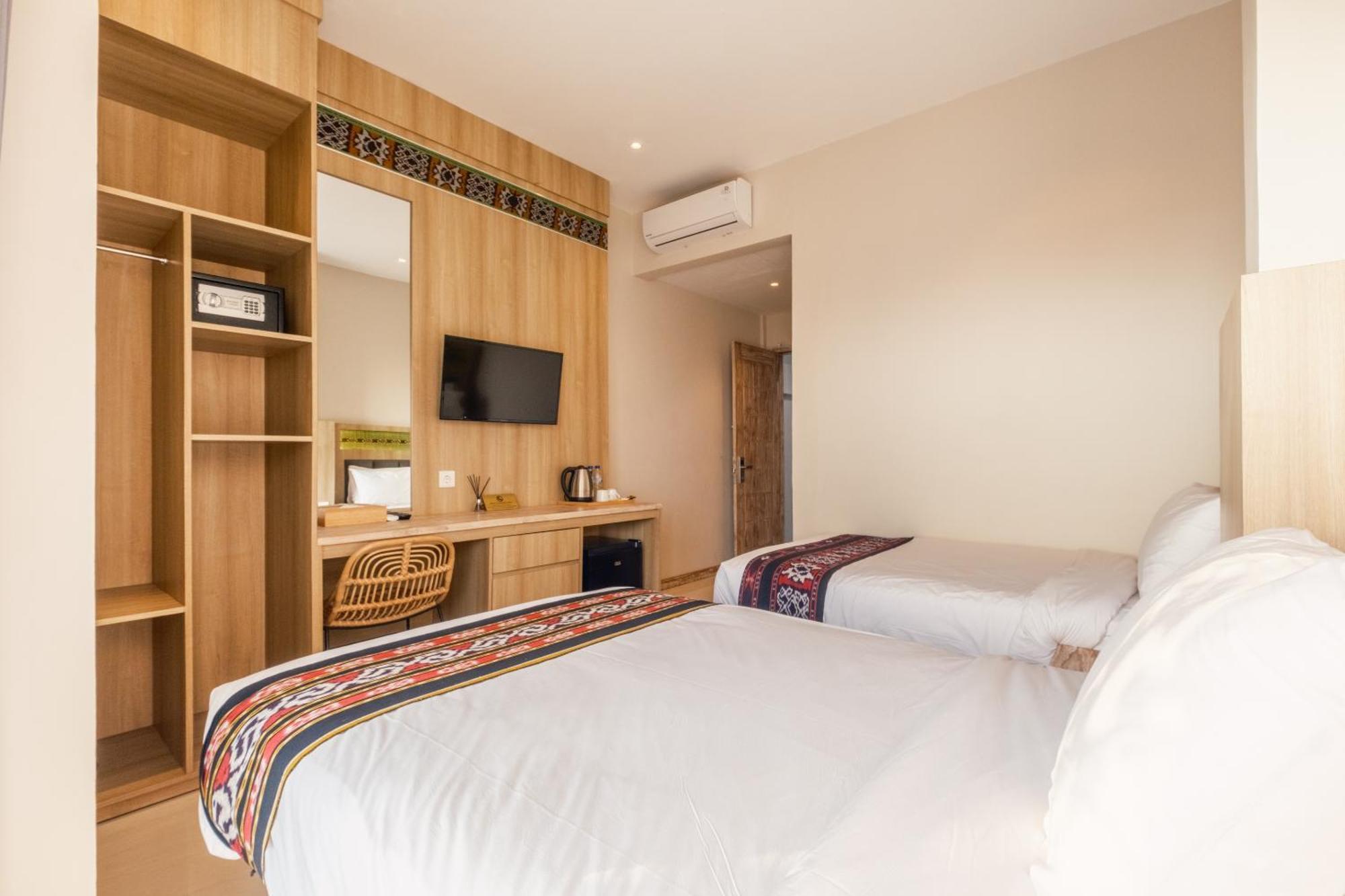 Dejavu 2.0 Hotel Bajo Komodo 纳闽巴霍 外观 照片