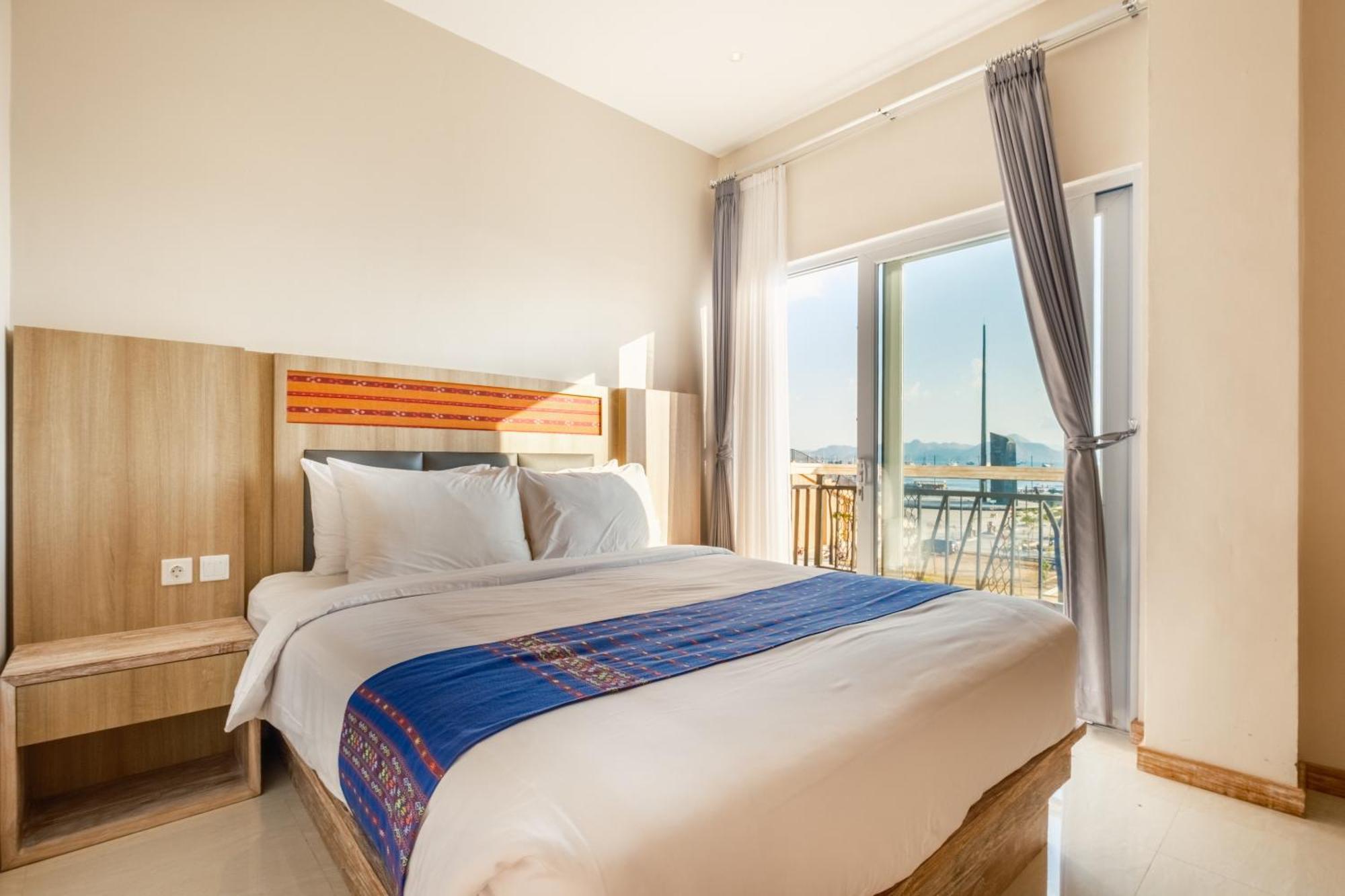 Dejavu 2.0 Hotel Bajo Komodo 纳闽巴霍 外观 照片