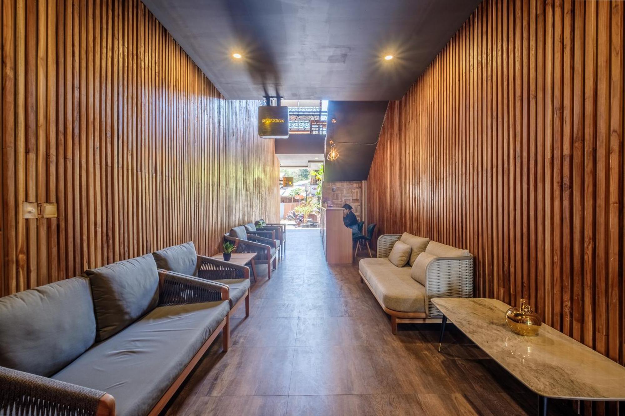 Dejavu 2.0 Hotel Bajo Komodo 纳闽巴霍 外观 照片